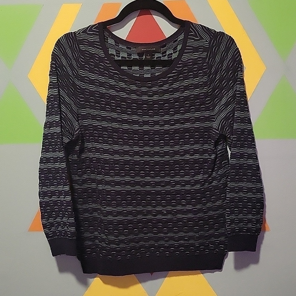 Ann Taylor Women's Super Fine Merino Wool Sweater Size Medium